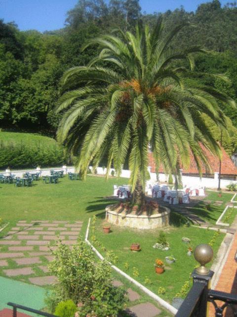 Hotel La Terraza De Puente Viesgo Luaran gambar