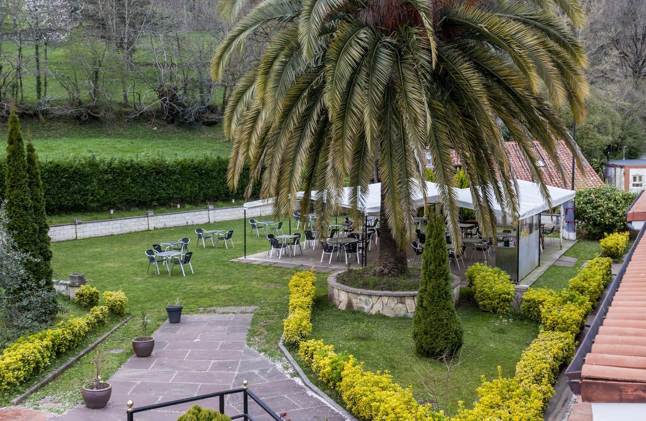 Hotel La Terraza De Puente Viesgo Luaran gambar